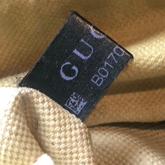 GUCCI GG Beige and Brown Boston Duffel Bag with Red and Green Sherryline Stripes - Picture 17 of 17